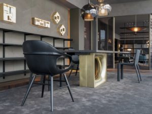 montenapoleone-poltrona-elephant-mesa-olo